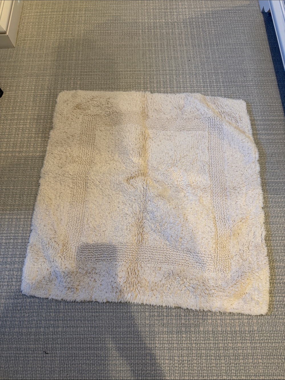 Plush Cream reversible Bath Mat - Soft Absorbent Bathroom Rug